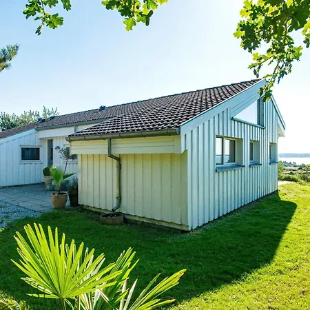 8 Person In Holiday home Ebeltoft