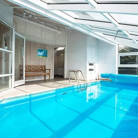 8 Person In Holiday home *