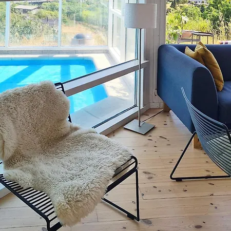 Holiday home 8 Person In *