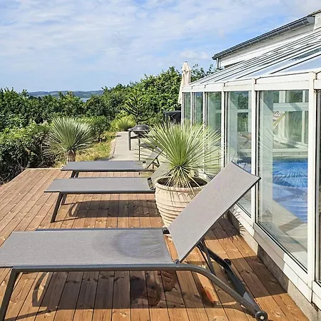 4 Star In Holiday home *