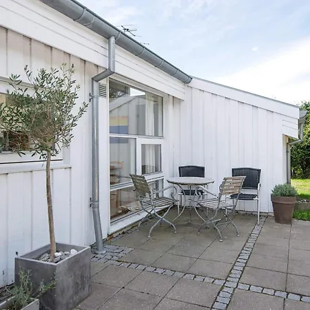 4 Star In Holiday home *