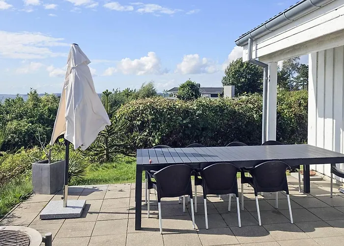 بيت للعطل Panoramic Pool Retreat - By Traum *